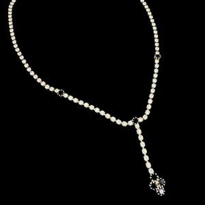 Vintage Rhinestones Necklace Clear and Black Rhinestones